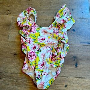 Posh peanut bathing suit size 8
